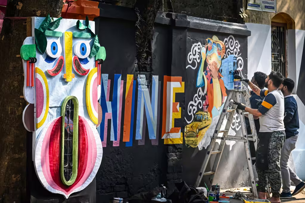 Stratégies digitales à privilégier en 2025 pour les artistes culturels dans un contexte d'inflation